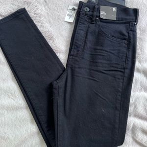 Women's Black Skinny Jeans